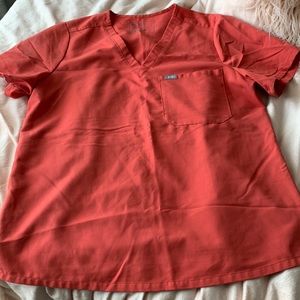 XL Catarina one pocket top in clay